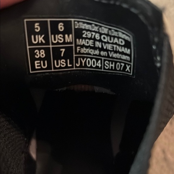 Dr. Martens White Chelsea Boots size 7 new! - Picture 4 of 5